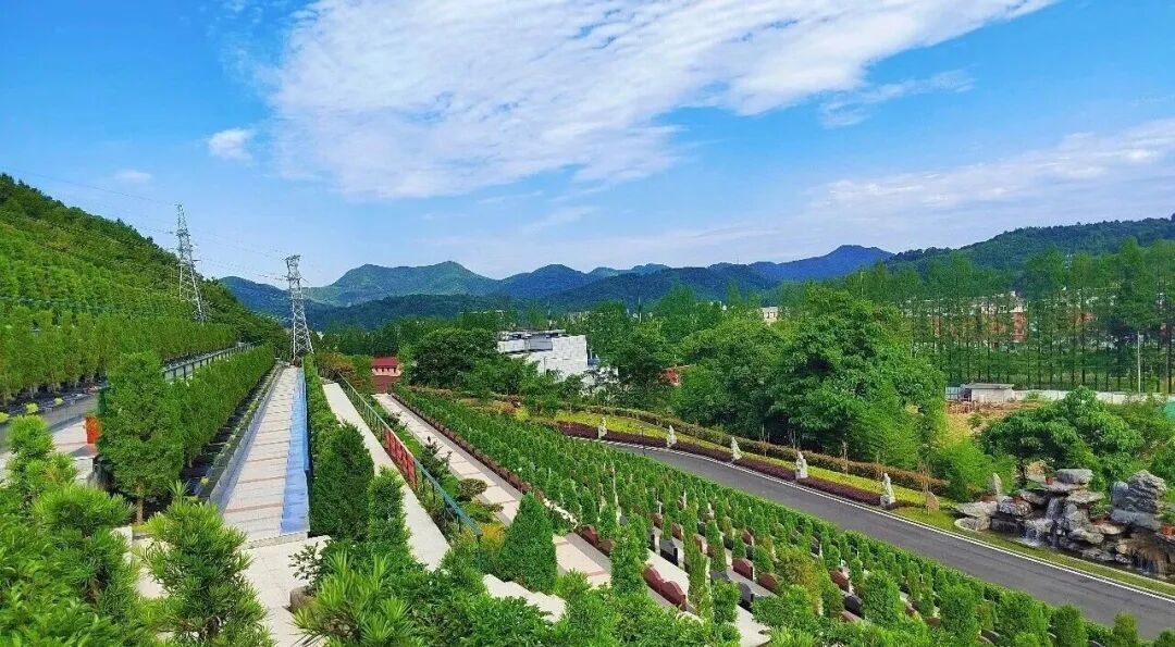 萧山泰和陵园.jpg